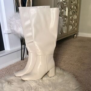 Elegant Cream Knee-High Women's Boots